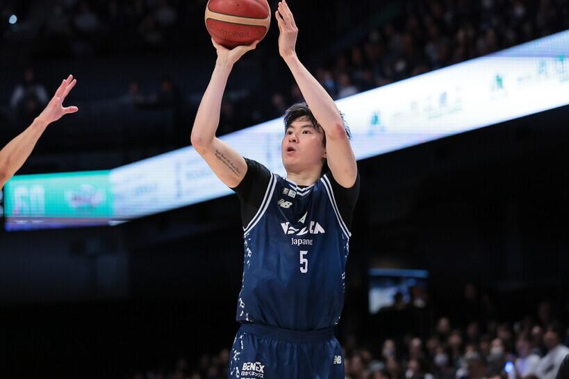이현중 NBA 비보장 계약 총정리｜나이·키·프로필·학력·고향·연봉 20억 거절 이유 · 나가사키 벨카 외곽슛 시도