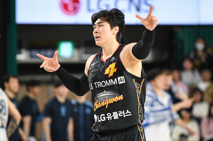 소노에게 강한 양홍석 “양홍식 아닌 ...